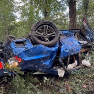 sile yolunda feci kaza yelda ogretmen yasamini yitirdi su9RFAKy