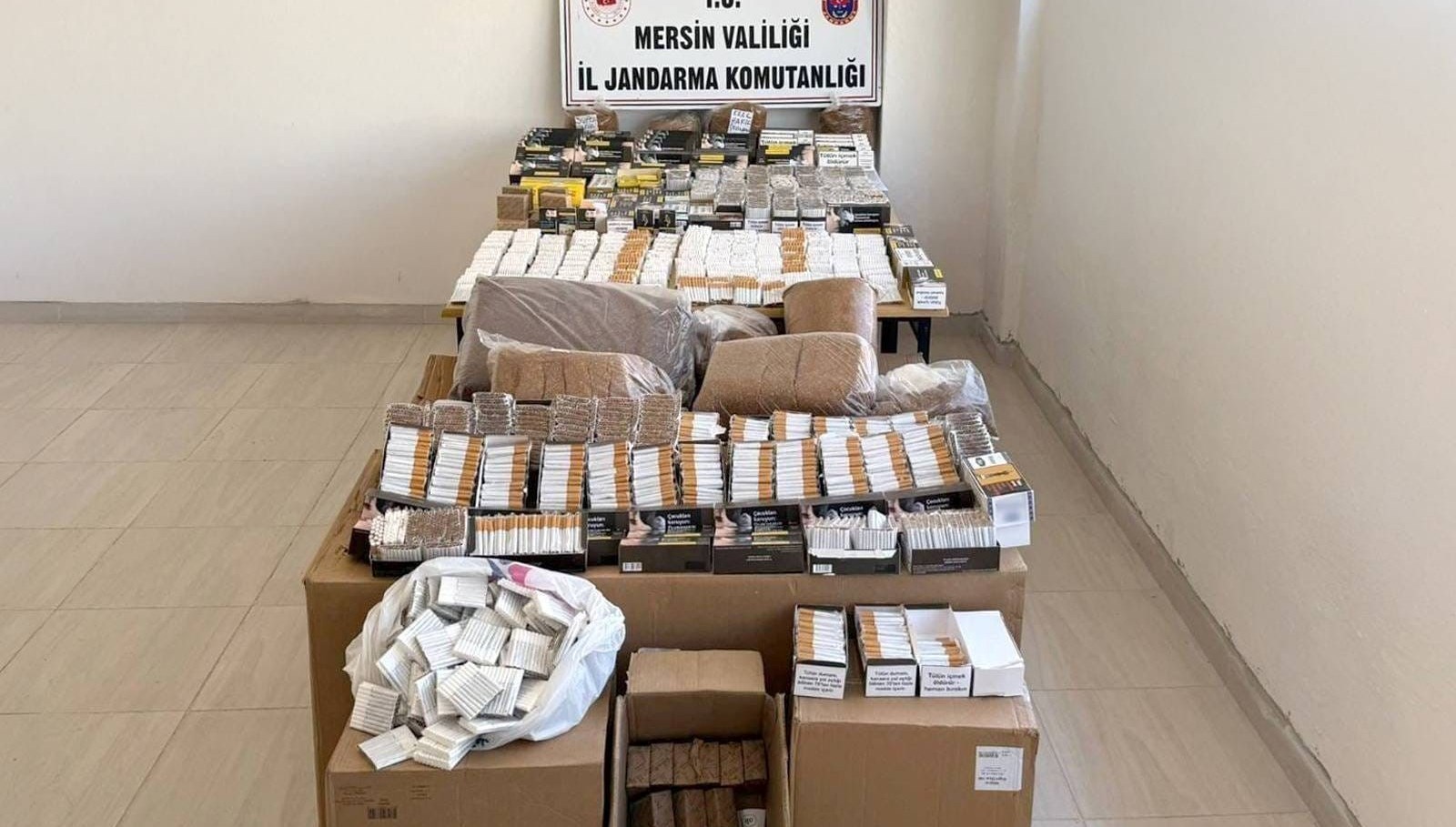 mersinde kacak tutun operasyonu 4 gozalti vCWVO5Kn