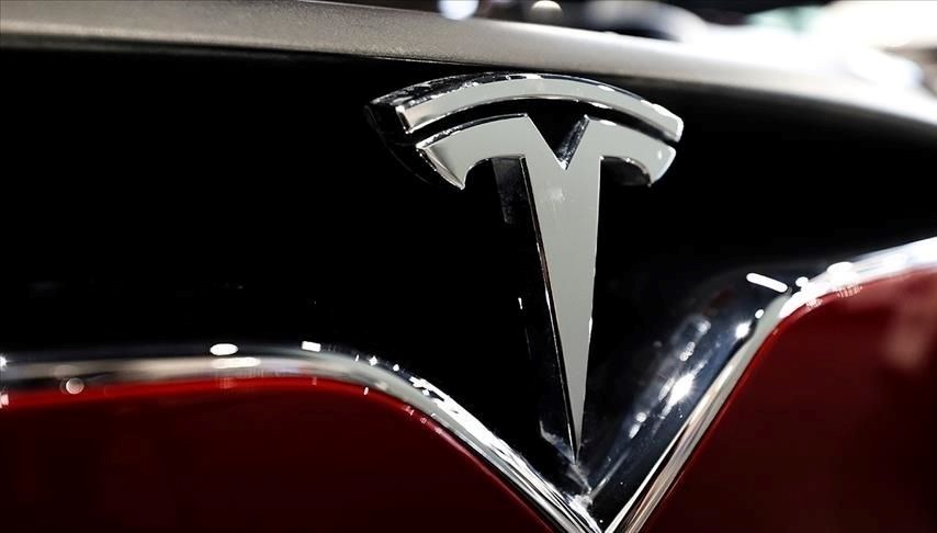 tesla fabrikasindaki robot muhendisi bayiltti 51 milyon dolarlik dava fTNLSE5V
