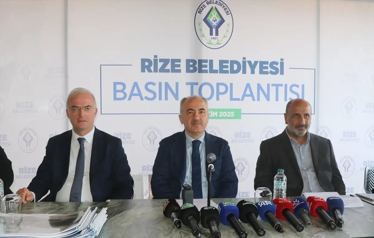 rize belediye baskani rahmi metin surdurdukleri calismalari degerlendirdi aciklamasi in5huF7O.jpg