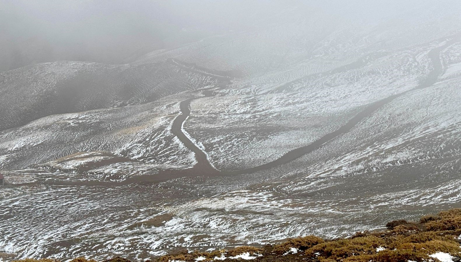 saganak yerini kara birakti J2TvlUbY.jpg