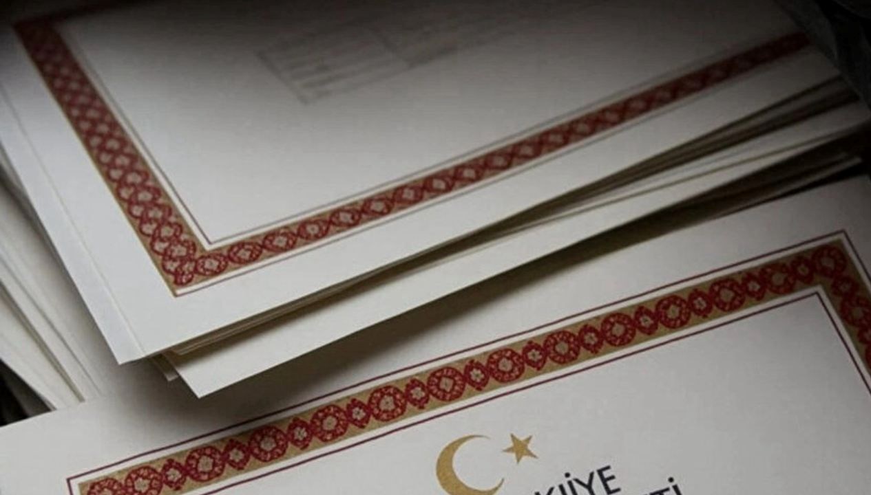 sahte e imza sorusturmasi tahliye edilen 5 sanik hakkinda yeniden tutuklama karari idfyQvRc.jpg