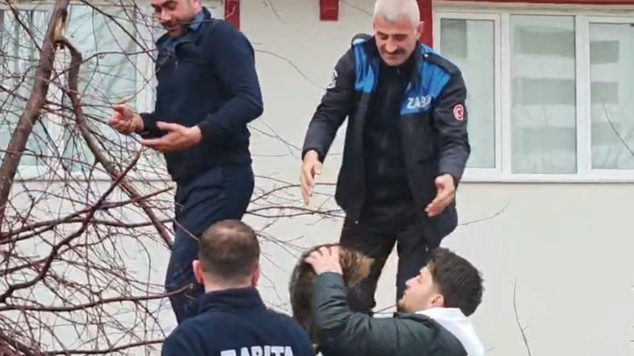 Erzurum’da Kediyi Kurtarma Operasyonu Büyüledi